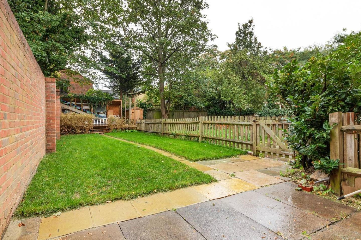 Airy Spacious 1 Bedroom Aprtment With Garden In Brixton London Eksteriør bilde